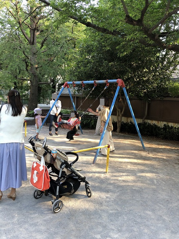 子供の遊び場 西池袋公園